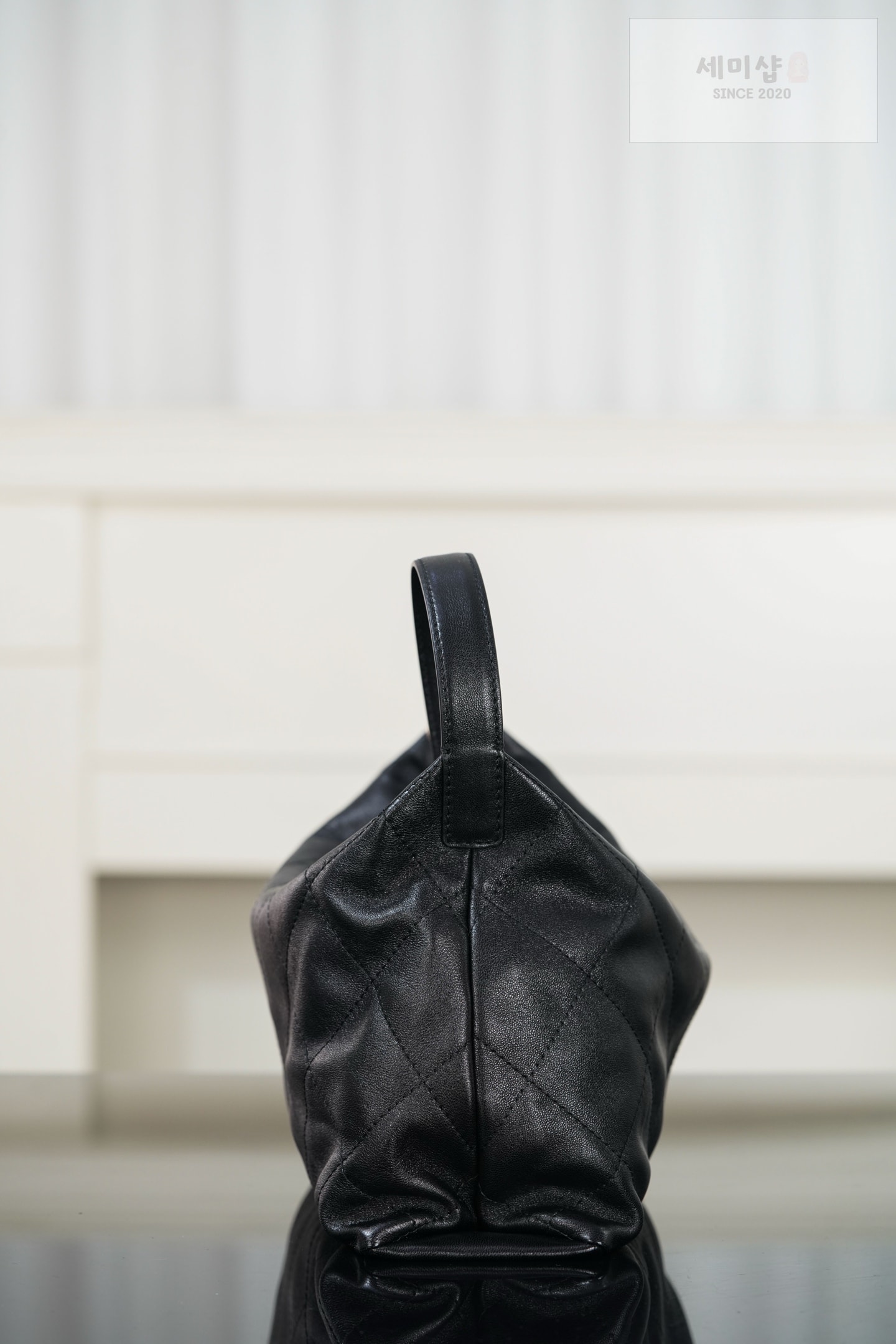 샤넬 샤넬 퀄팅 호보백 레플리카 4번 이미지 - Bag | 세미샵 레플리카 사이트