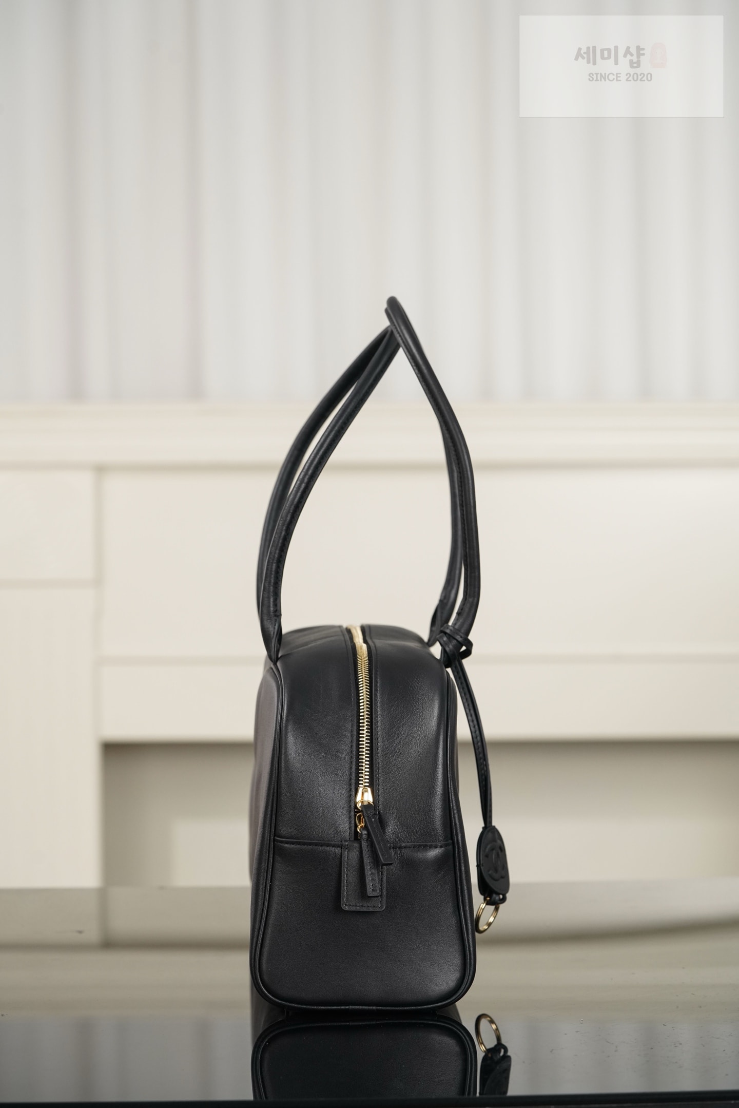 샤넬 샤넬 퍼펙트 볼링 라이트 그레이 Bag 4번 이미지