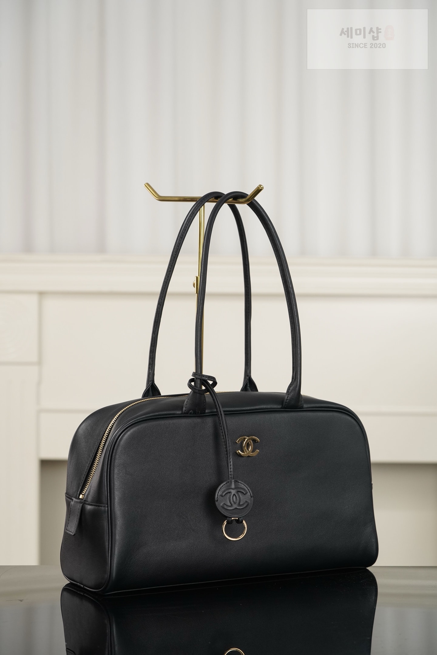 샤넬 샤넬 퍼펙트 볼링 라이트 그레이 Bag 3번 이미지