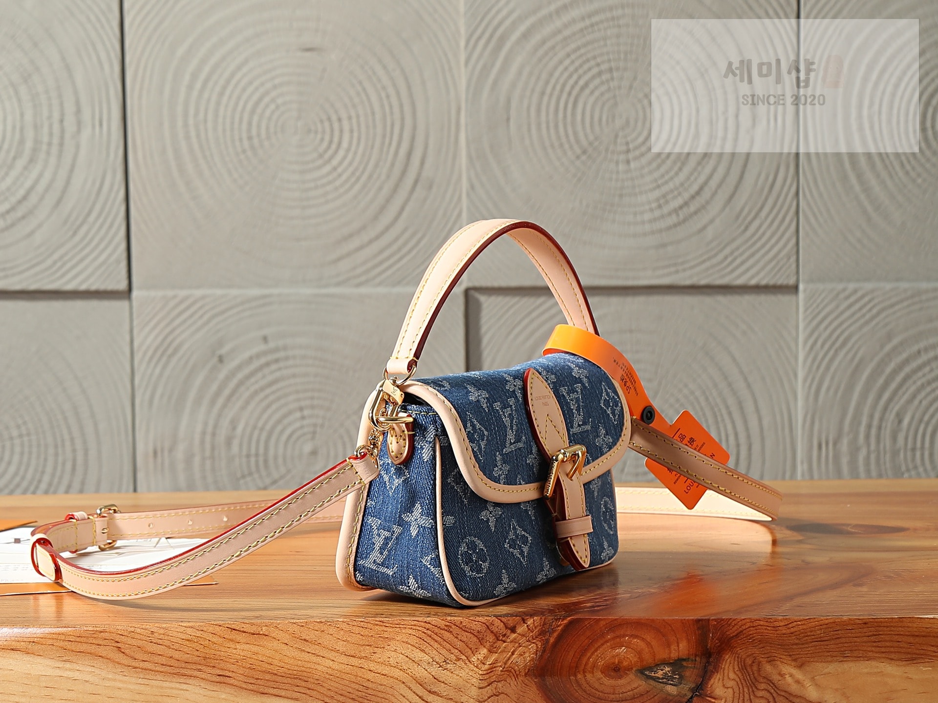 루이비통 루이비통 데님 나노 다이엔 레플리카 3번 이미지 - Bag | 세미샵 레플리카 사이트