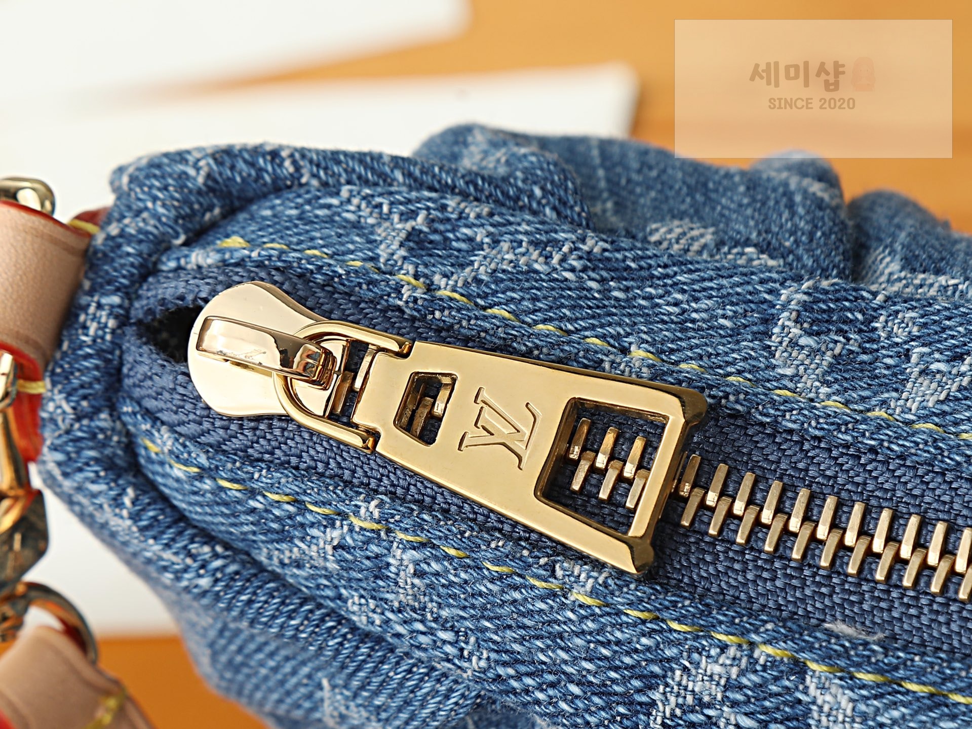 루이비통 루이비통 데님 포셰트 밸리 레플리카 6번 이미지 - Bag | 세미샵 레플리카 사이트