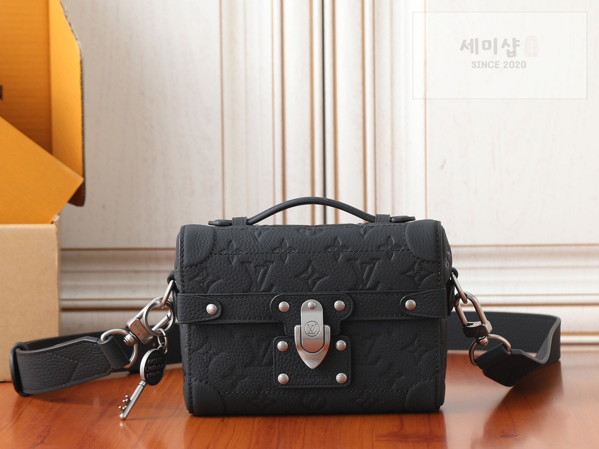 루이비통 루이비통 소울 트렁크 토뤼옹 레플리카 1번 이미지 - Bag | 세미샵 레플리카 사이트