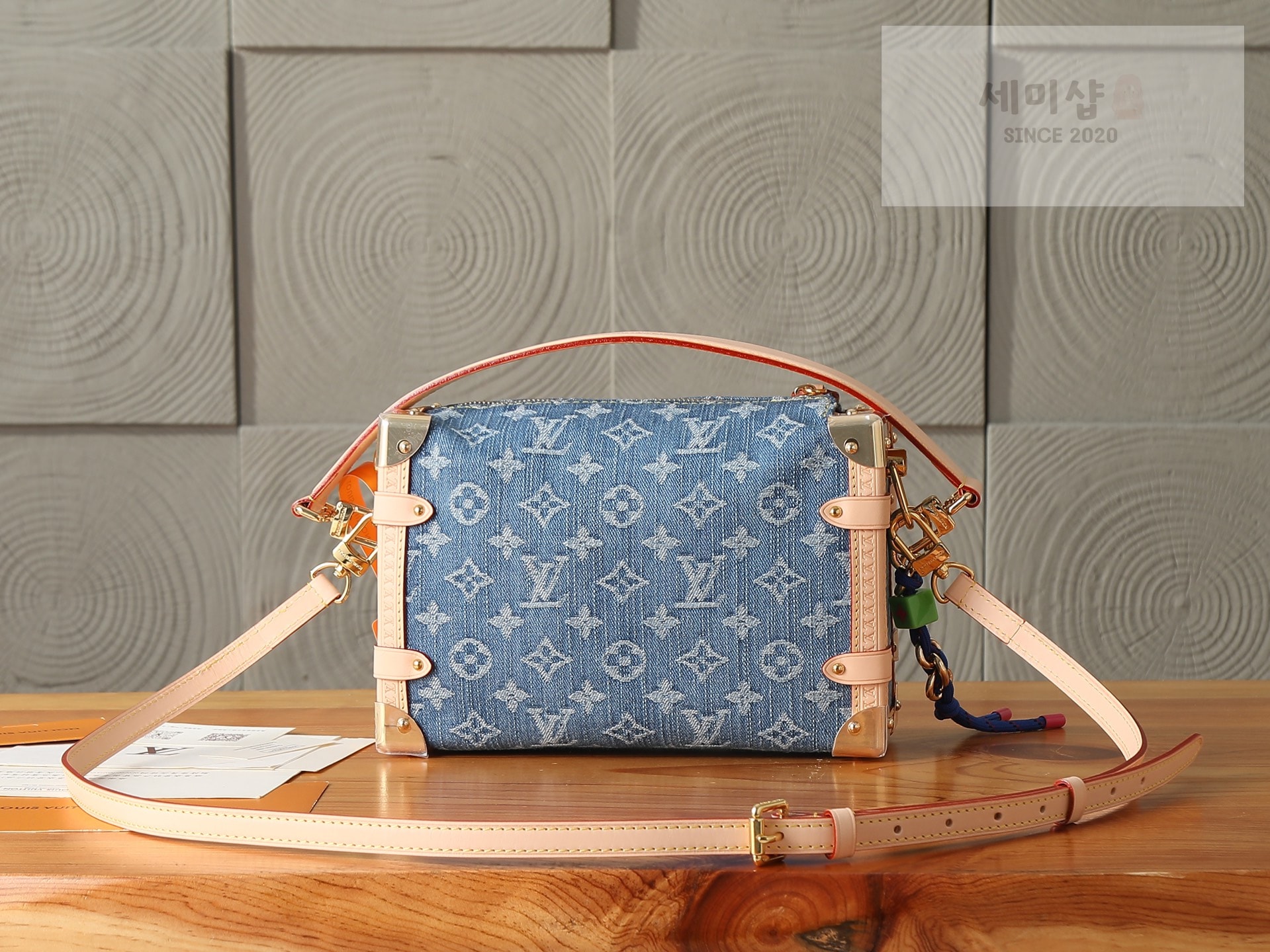 루이비통 루이비통 데님 사이드 트렁크 MM 레플리카 2번 이미지 - Bag | 세미샵 레플리카 사이트