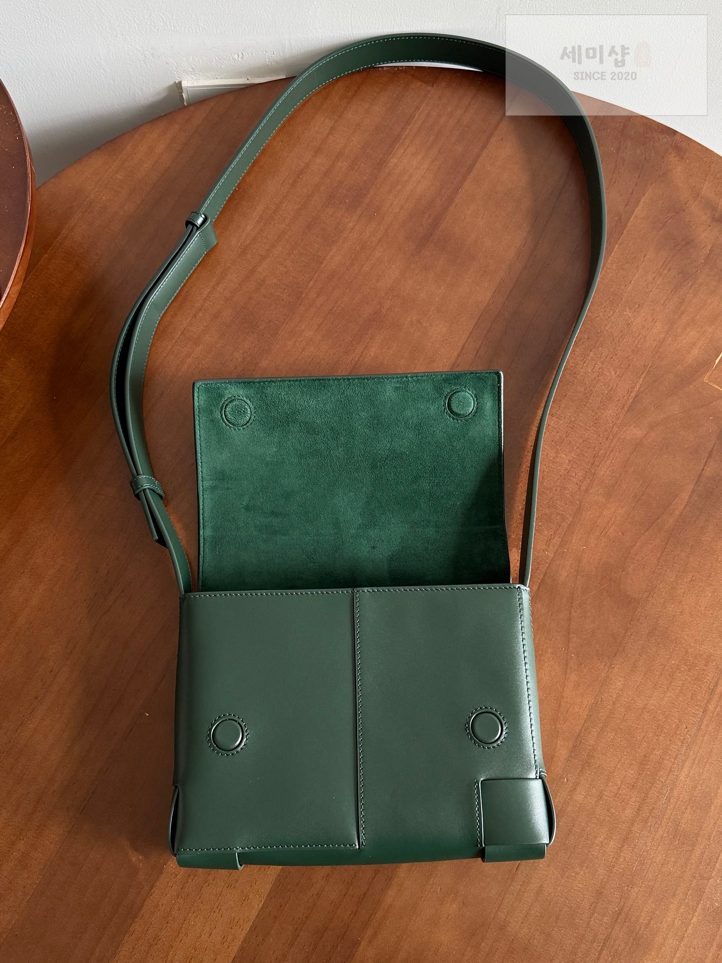 보테가베네타 보테가 베네타 앙골로 메신저백 올리브 그린 Bag 8번 이미지