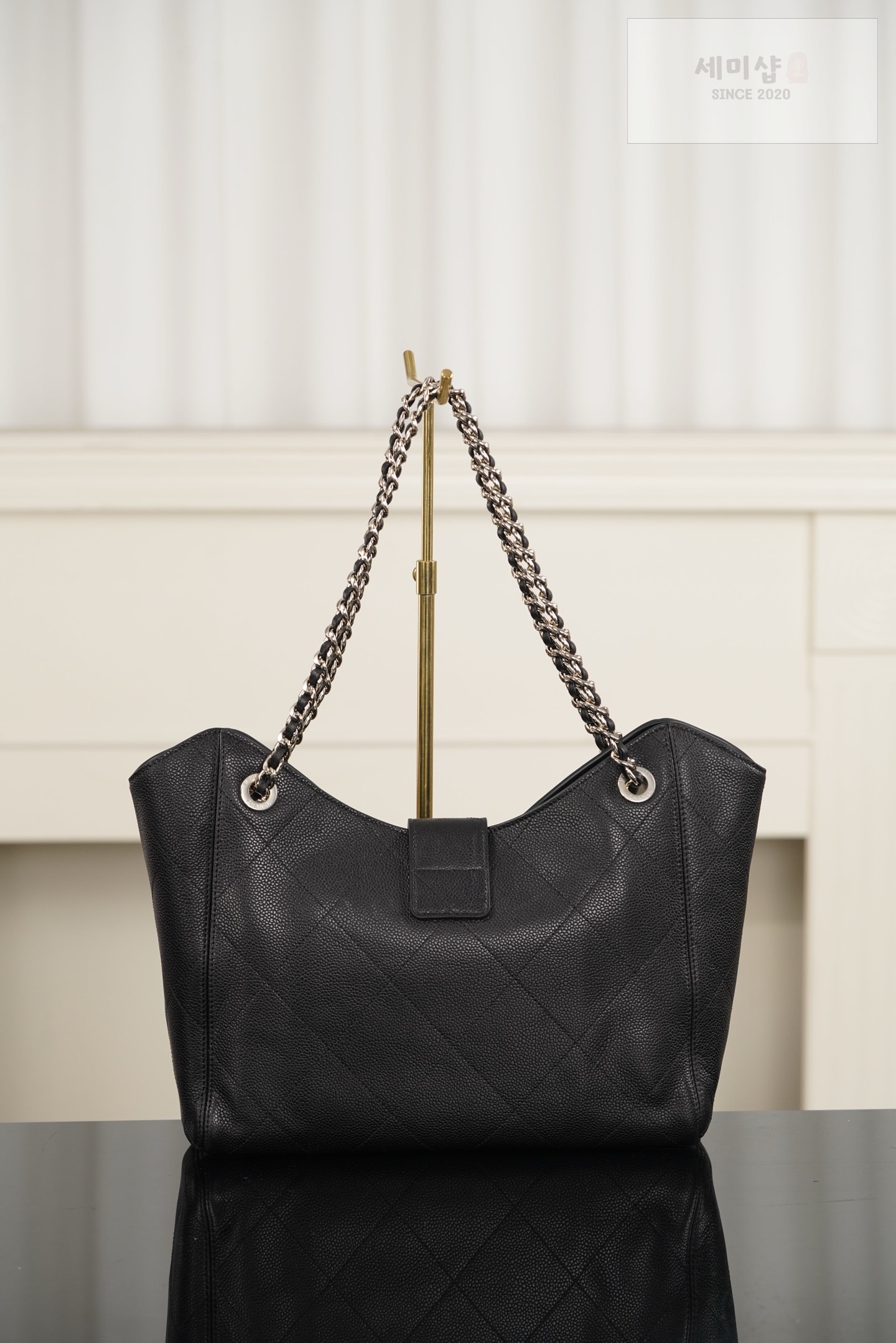 샤넬 샤넬 26P 쇼핑 토트백 블랙 Bag 2번 이미지