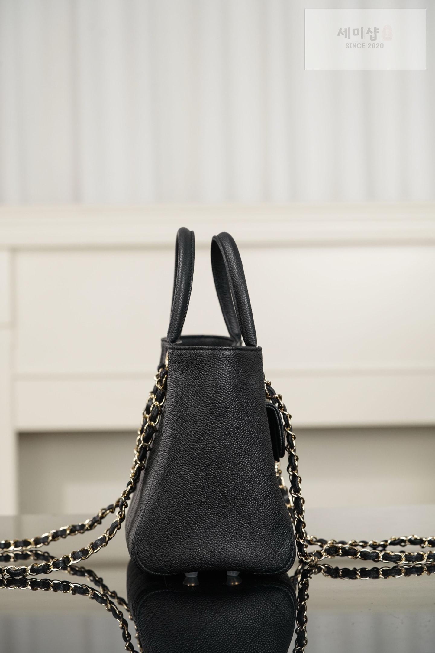 샤넬 샤넬 26P 스몰 쇼핑백 블랙 Bag 3번 이미지