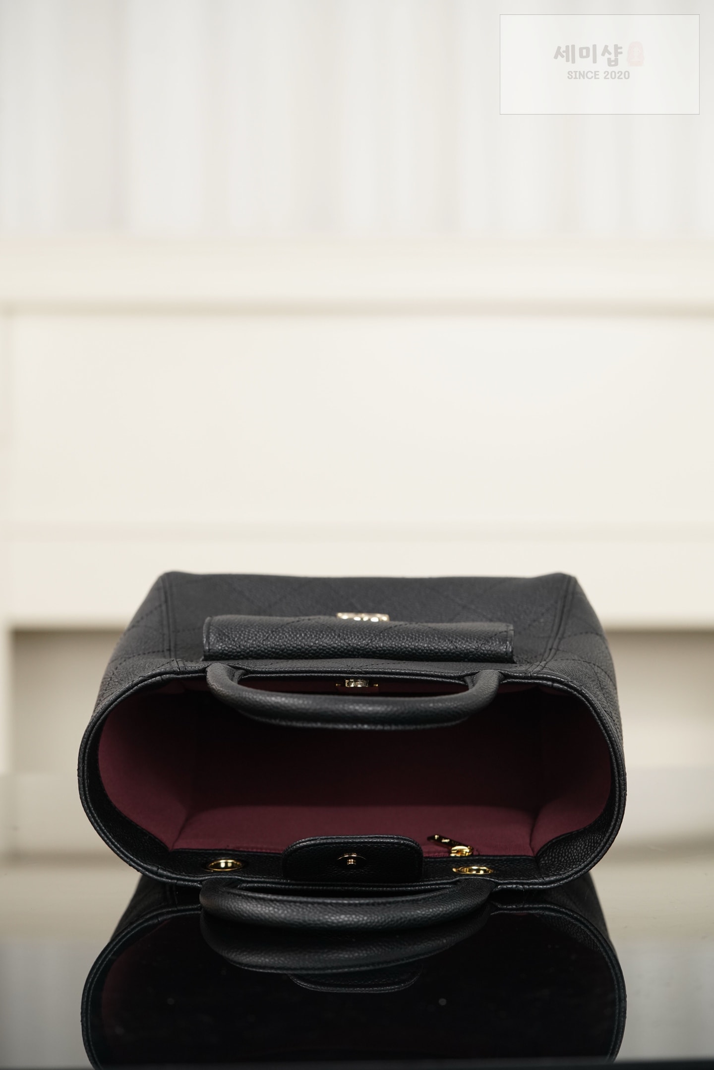 샤넬 샤넬 26P 스몰 쇼핑백 블랙 Bag 8번 이미지