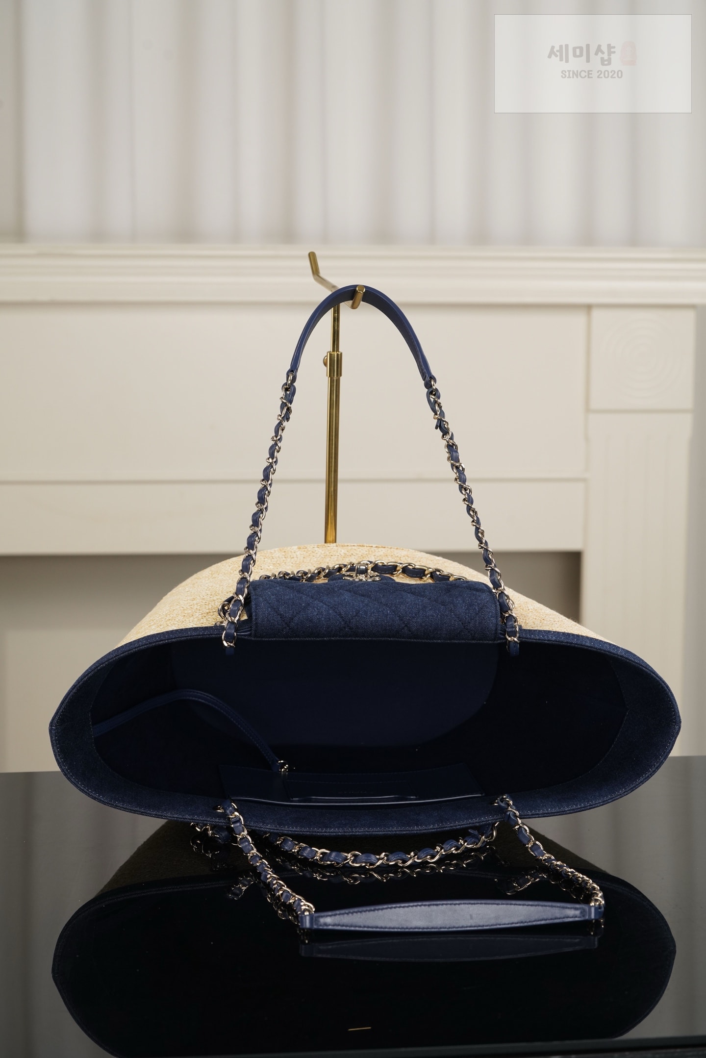샤넬 샤넬 라피아 라지 쇼핑백 베이지 & 다크 블루 Bag 10번 이미지