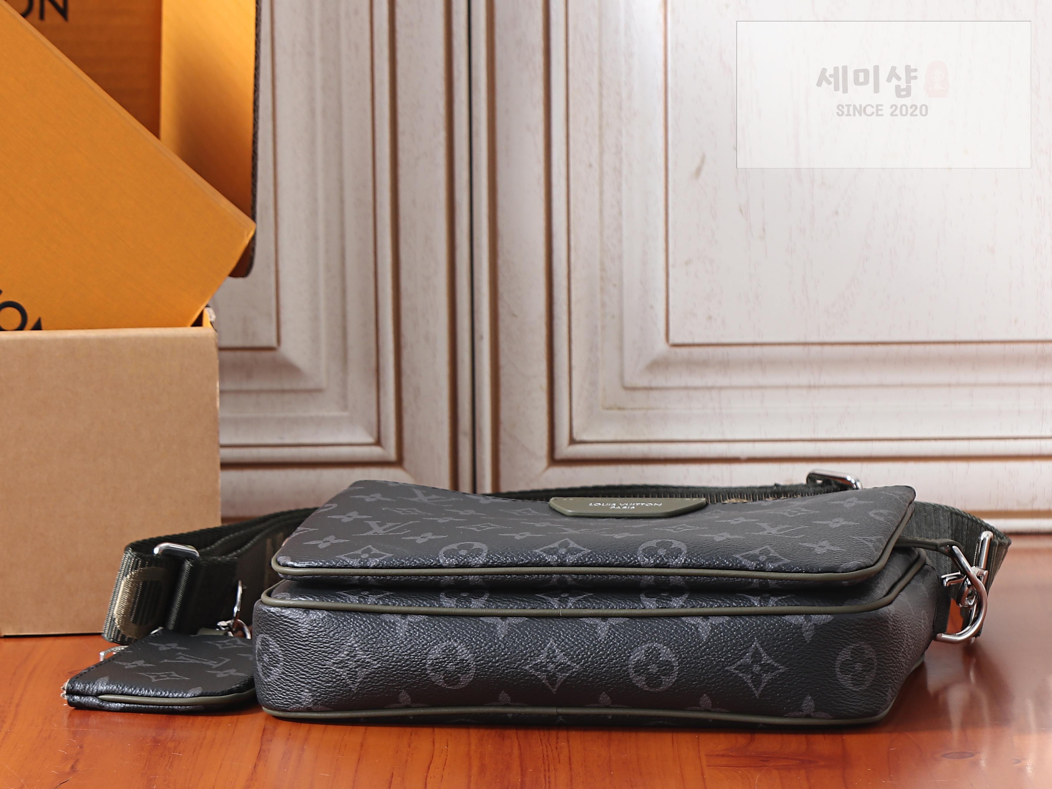 루이비통 루이비통 트리오 메신저백 카키 그린 Bag 4번 이미지