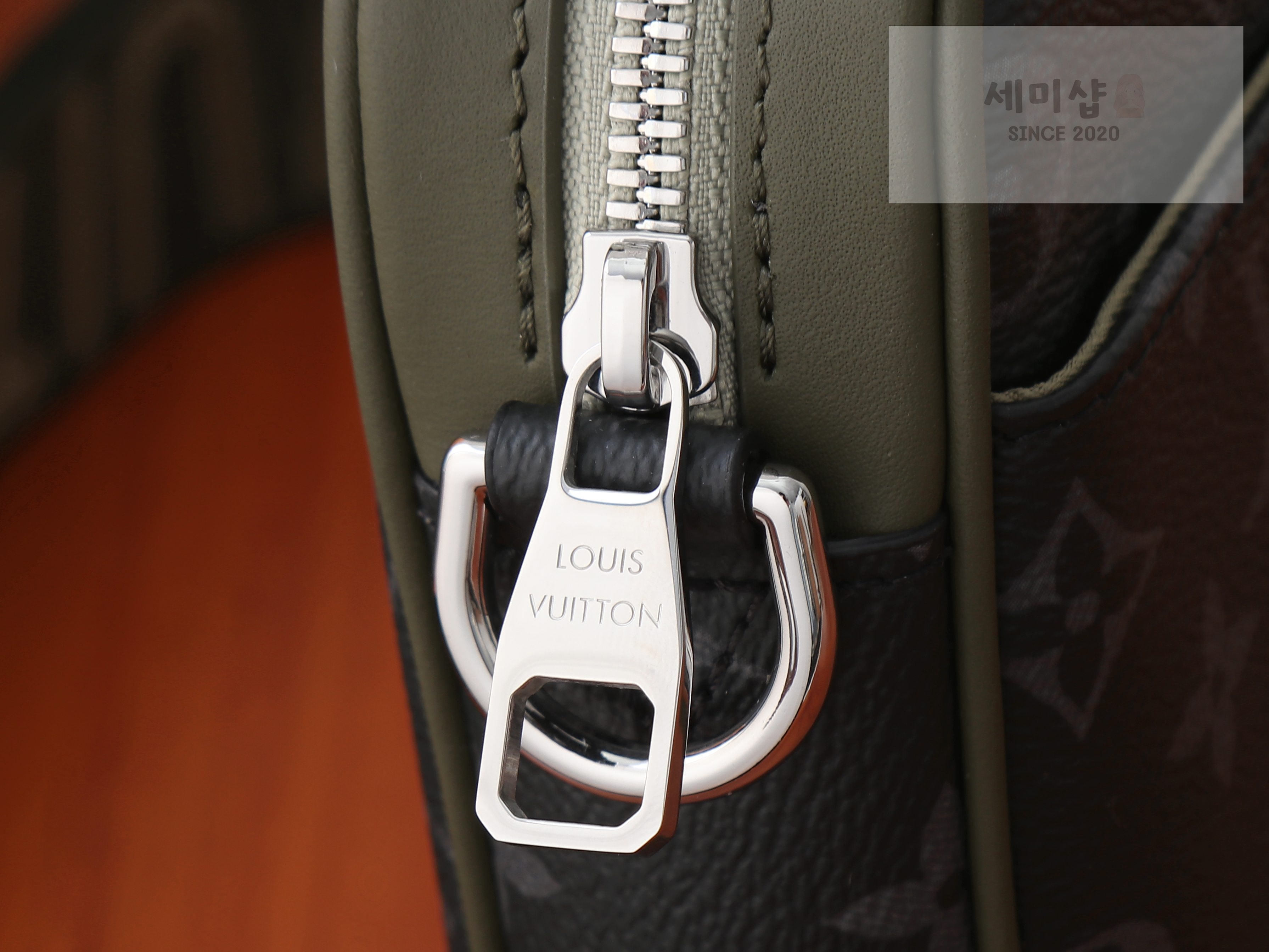 루이비통 루이비통 트리오 메신저백 카키 그린 Bag 6번 이미지